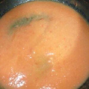 トマトと味噌の簡単ソース